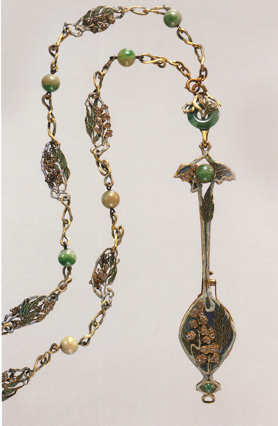 Lorgnette and chain