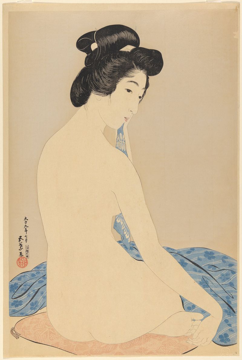 浴後の女