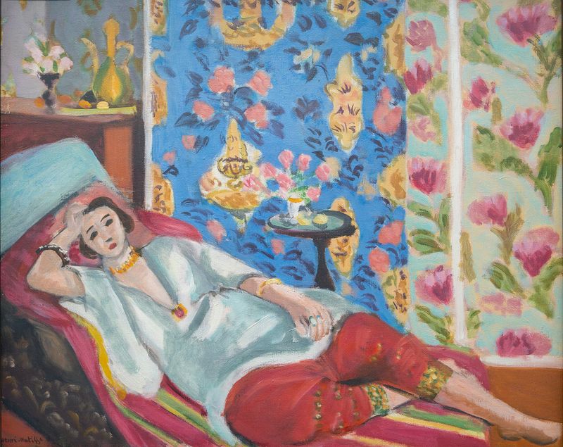 Odalisque in red trousers